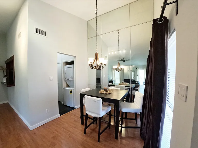 1881 Bering Dr #6 — Photo 11
