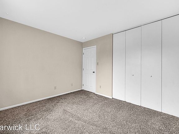 5th image of 8184 Mount Ct #B