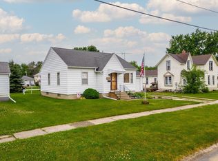 529 E 2nd St, Sumner, IA 50674