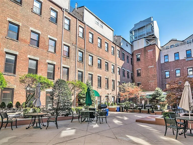 167 Wayne St #206 — Photo 18