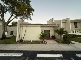 1097 NW 98th Terrace #110, Pembroke Pines, FL 33024