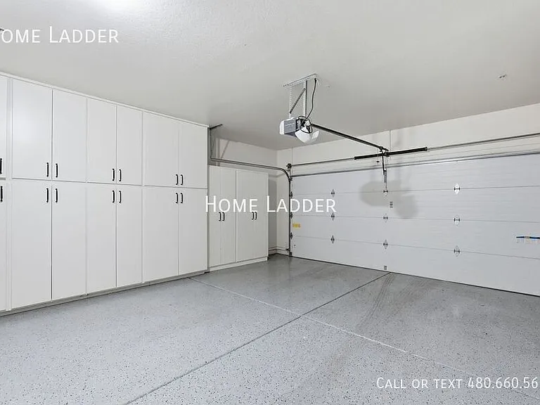 955 E Knox Rd #125 — Photo 29