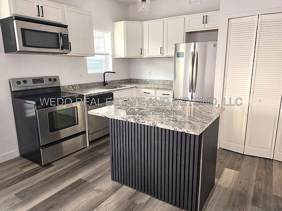 5th image of 1015 S 1st Ave