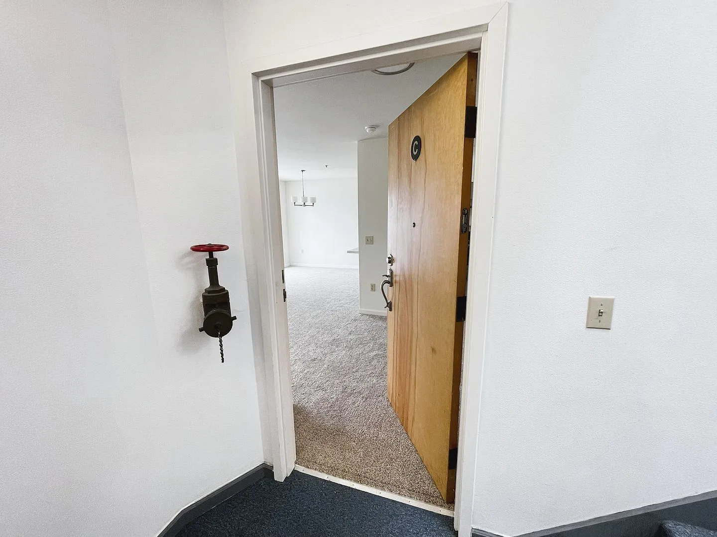 1520 Noriega St — Photo 2
