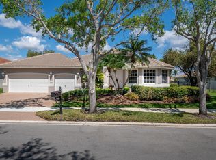 410 Mallard Ln, Weston, FL 33327