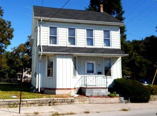 18 Ridge Ave, Hanover, PA 17331