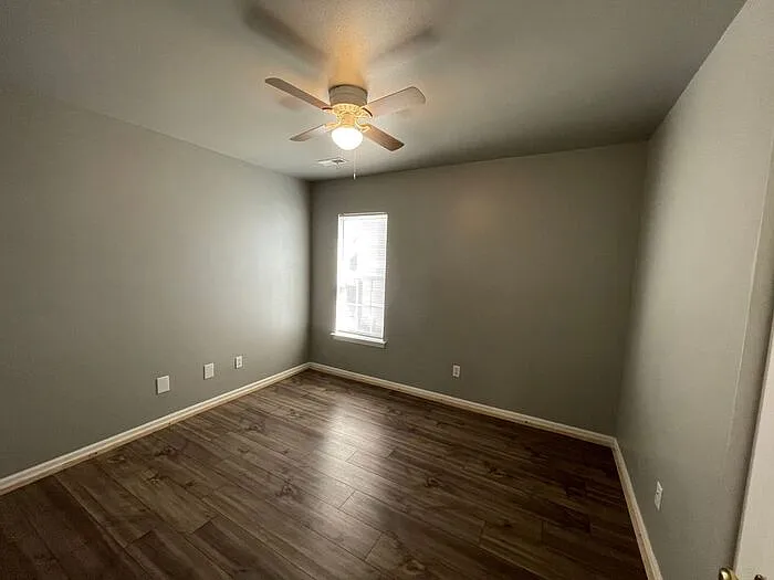 16200 Circlegreen Dr — Photo 12