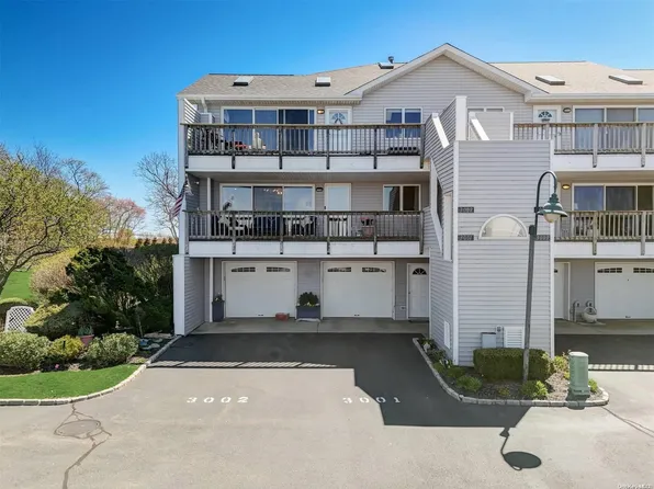 3001 Bluffs Drive S #3001, Baiting Hollow, NY 11933