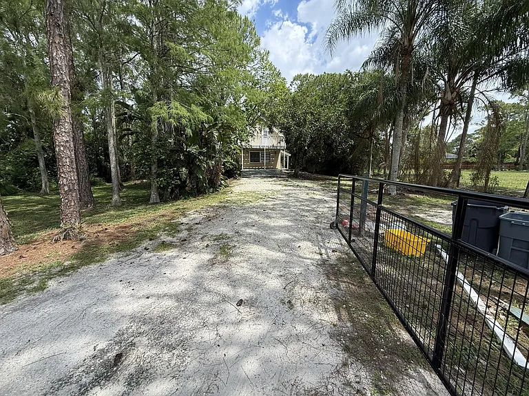 17503 30th Ln N — Photo 31