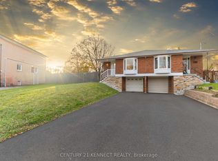 30 Greyabbey Trl, Toronto, ON M1E 1V7