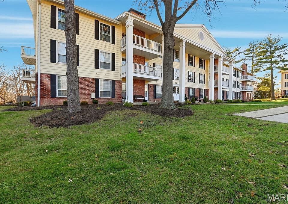 1st image of 1511 Hampton Hall Dr APT 14