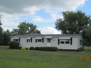 4842 N Dickenson Rd, Coleman, MI 48618