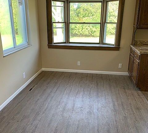 3rd image of 4058 Allen Ct