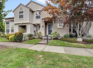 6391 NE Rosebay Dr, Hillsboro, OR 97124