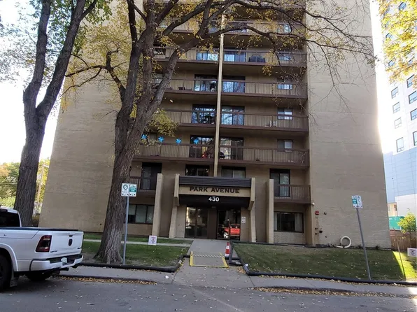 430 5th Avenue N #203, Saskatoon, SK S7K 6Z2