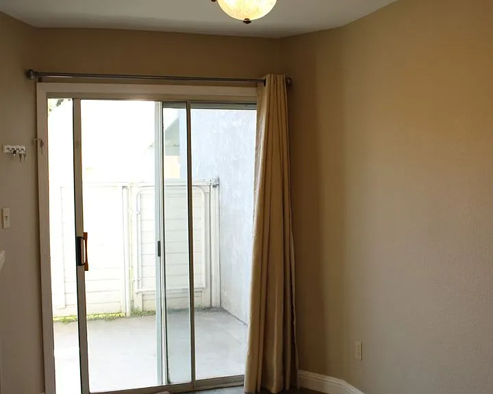 2600 Brookside Dr #12 — Photo 9