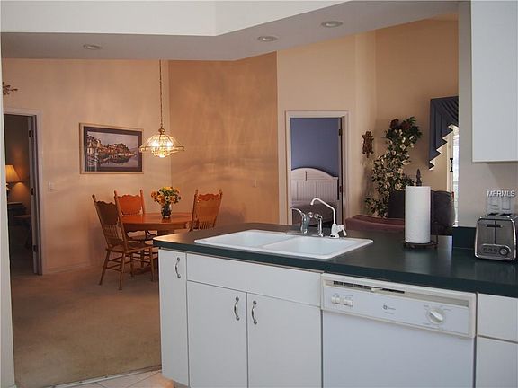 5th image of 3692 Eversholt St