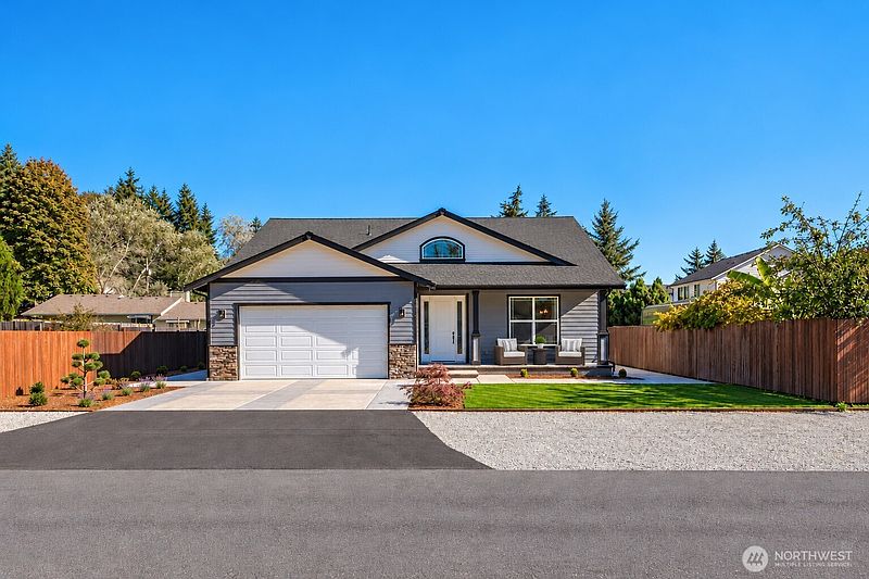2nd image of 6341 53rd Avenue W