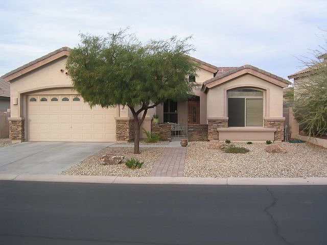 1st image of 2664 N Sterling