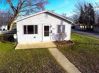 29200 Manhattan St, Saint Clair Shores, MI