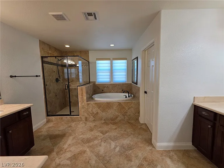 5495 Alden Bend Dr — Photo 46