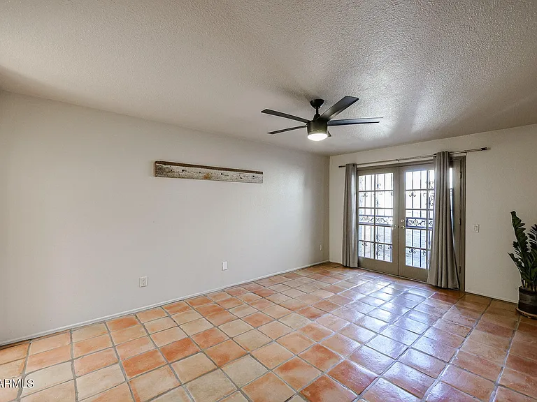 3013 W Phelps Rd — Photo 26