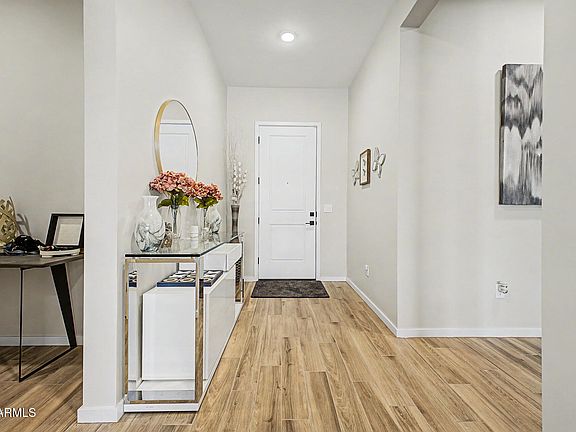 5th image of 37550 W NINA Street