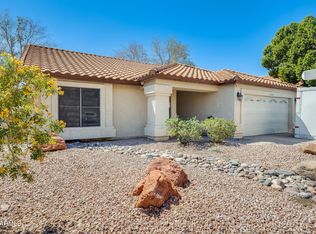 2545 E Granite View Dr, Phoenix, AZ 85048