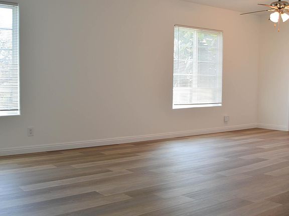 4th image of 507 Avondale Ave