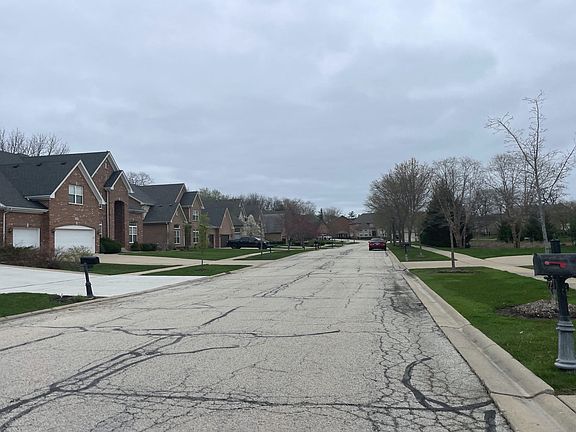 4th image of 710 W Meryls Ct