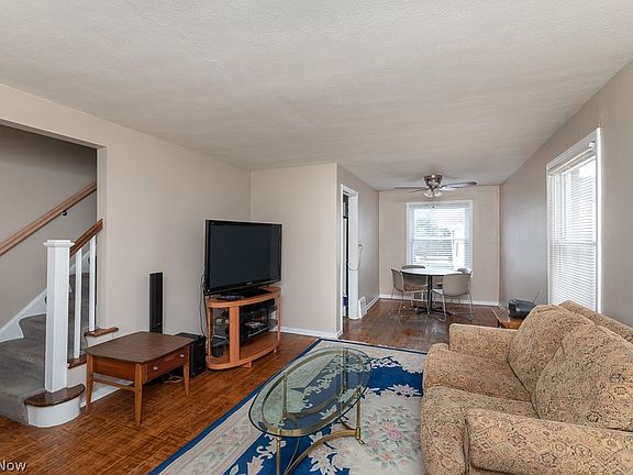 3rd image of 14212 Gramatan Ave