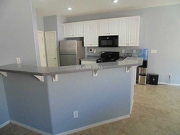 2nd image of 9378 Weeping Water Ave
