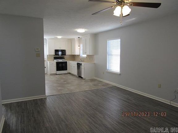 3rd image of 11C Alexis Ln