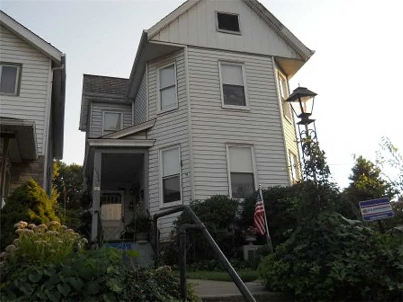 1526 Vance Ave photo 1