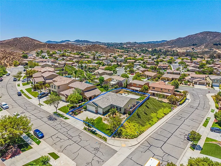 34131 Ambrosia Ct — Photo 43