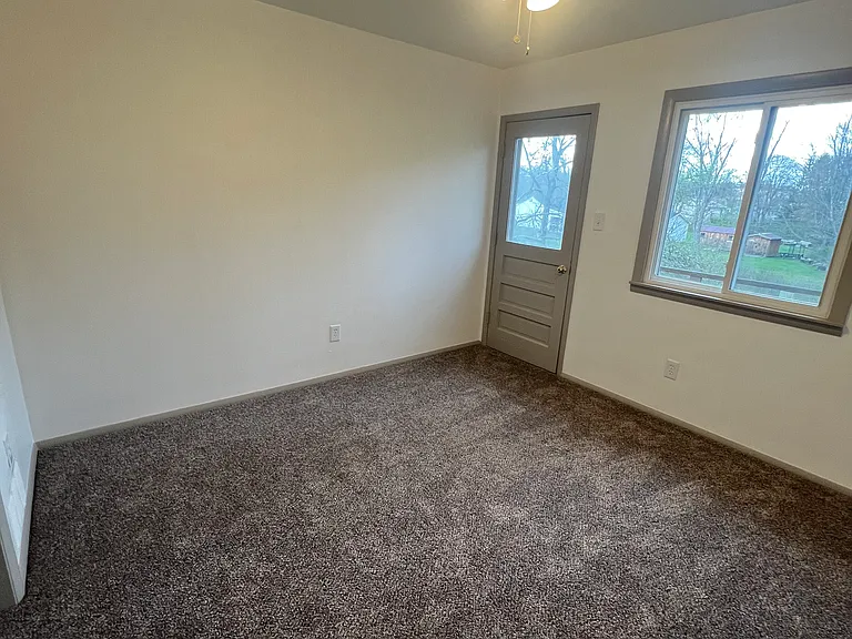 210 Greystone Ave #207-4 — Photo 8
