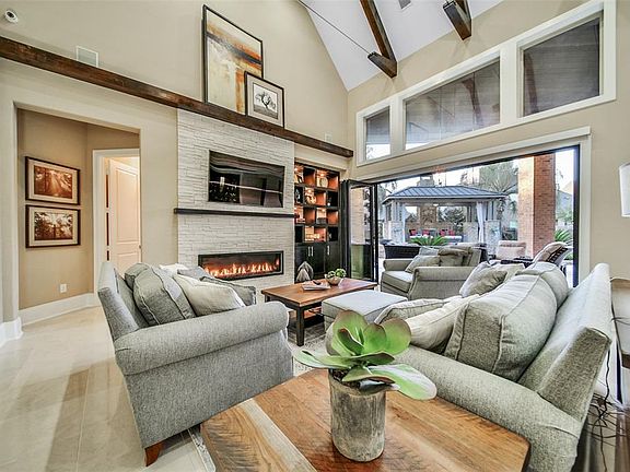 4th image of 11907 Maybrook Ct
