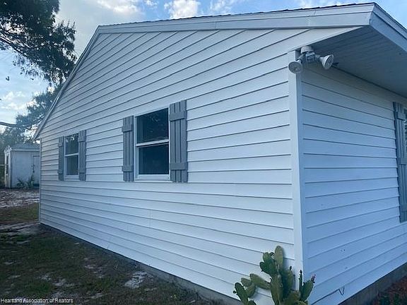 3rd image of 126 Highlands Lake Dr
