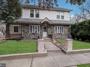 221 E Township Line Rd, Upper Darby, PA 19082