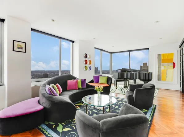 360 East 88th Street image 1 of 40