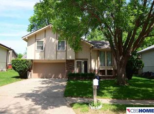 12592 Yates St, Omaha, NE 68164