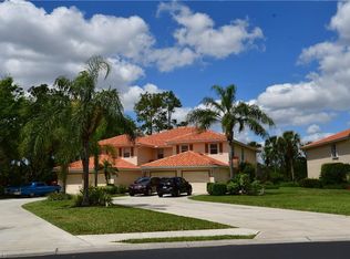 475 Robin Hood Cir UNIT 102, Naples, FL 34104