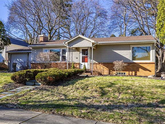 2nd image of 88 Longcroft Rd