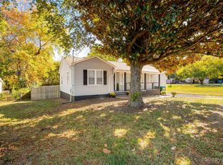 1102 N 14th St, Bessemer City, NC 28016