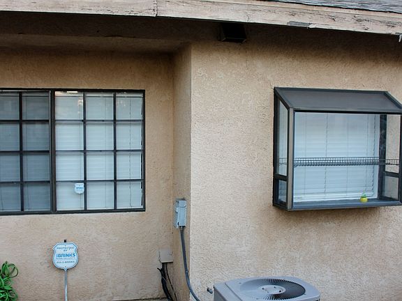 view of outside front of condo