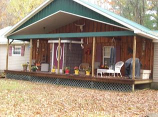 37 Pine Ridge Ln, Fisher, PA 16225