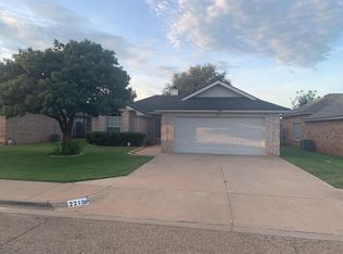 2213 96th St, Lubbock, TX 79423