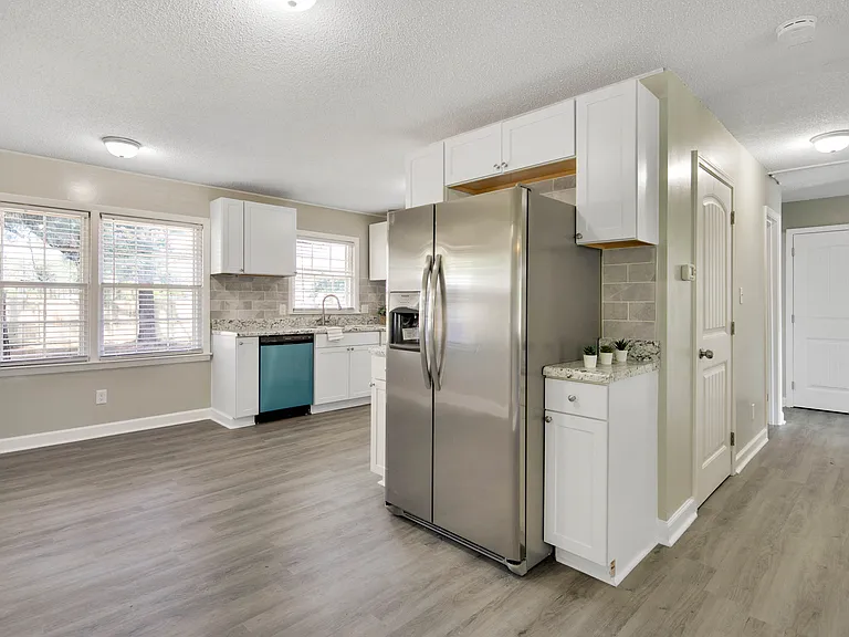 2796 Cone Cir — Photo 9