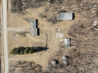88846 State Line Rd, Glenville, MN 56036