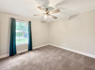 102 Middleburg Sq, Summerville, SC 29485
